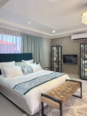 行政雙人房 | 埃及棉床單、高級寢具、羽絨被、獨特設計