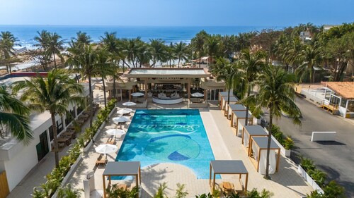 Huajianbo Relangli Hotel