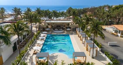 Huajianbo Relangli Hotel