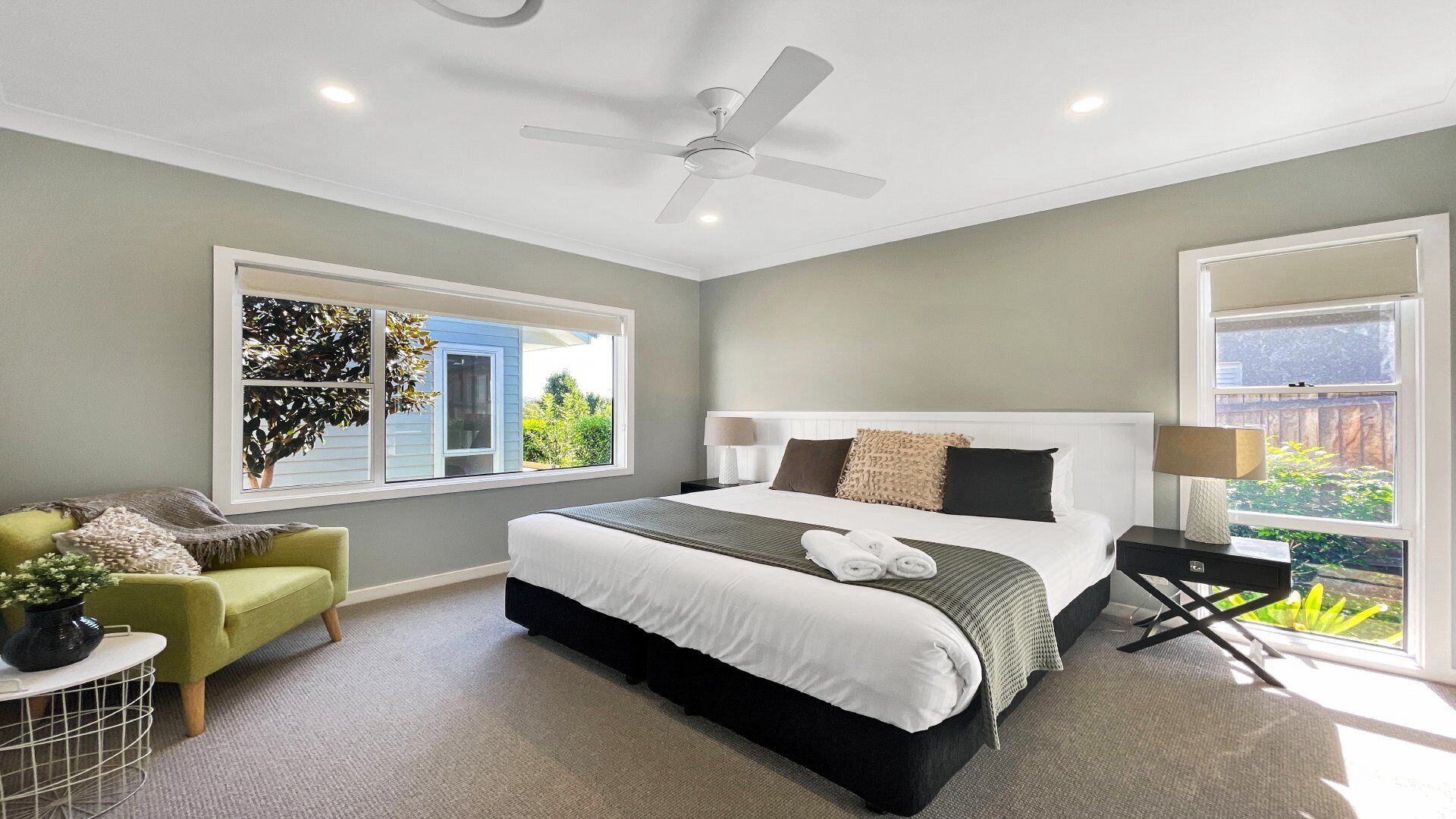 2 bedrooms, iron/ironing board, Internet, bed sheets