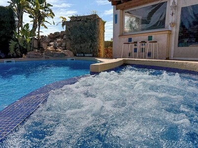 Grand "Majestic" Villa in Calpe - Bike friendly