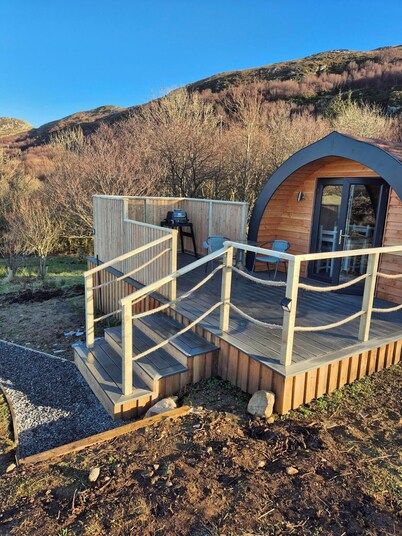 Superior Glamping pods, in prime location along the NC500.