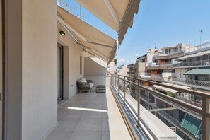 Comfort Suite with Balcony | Balcony