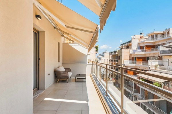 Comfort Suite with Balcony | Balcony