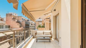 Single Suite with Balcony | Balcony