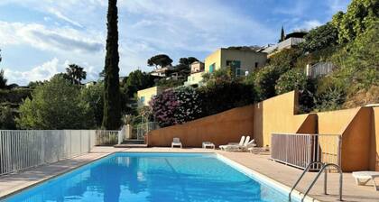 Quiet house on the Côte d'Azur