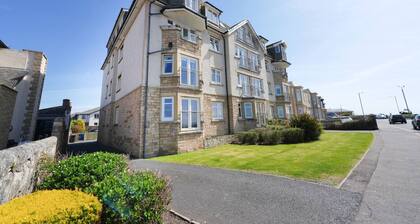 Caledonia by the Sea