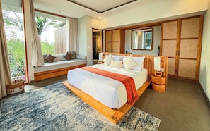 1 bedroom, in-room safe, desk, laptop workspace