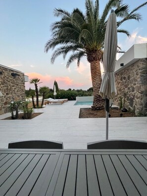 شرفة/رواق