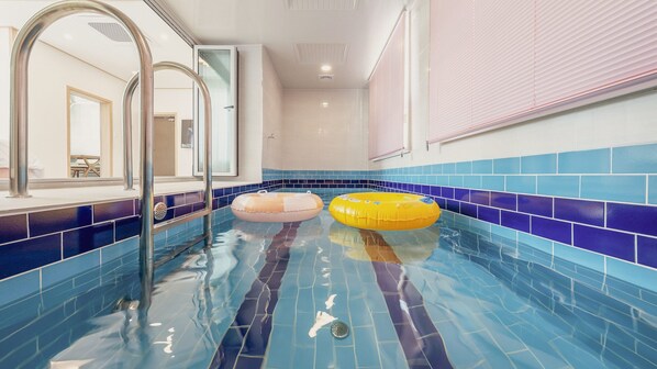 Basic Room, 1 Bedroom (Laonhaje Room 202 (Pool Villa/BBQ)) | 1 bedroom, free WiFi