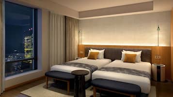 Suite Twin Room, Non Smoking | 1 bedroom, down comforters, in-room safe, blackout drapes