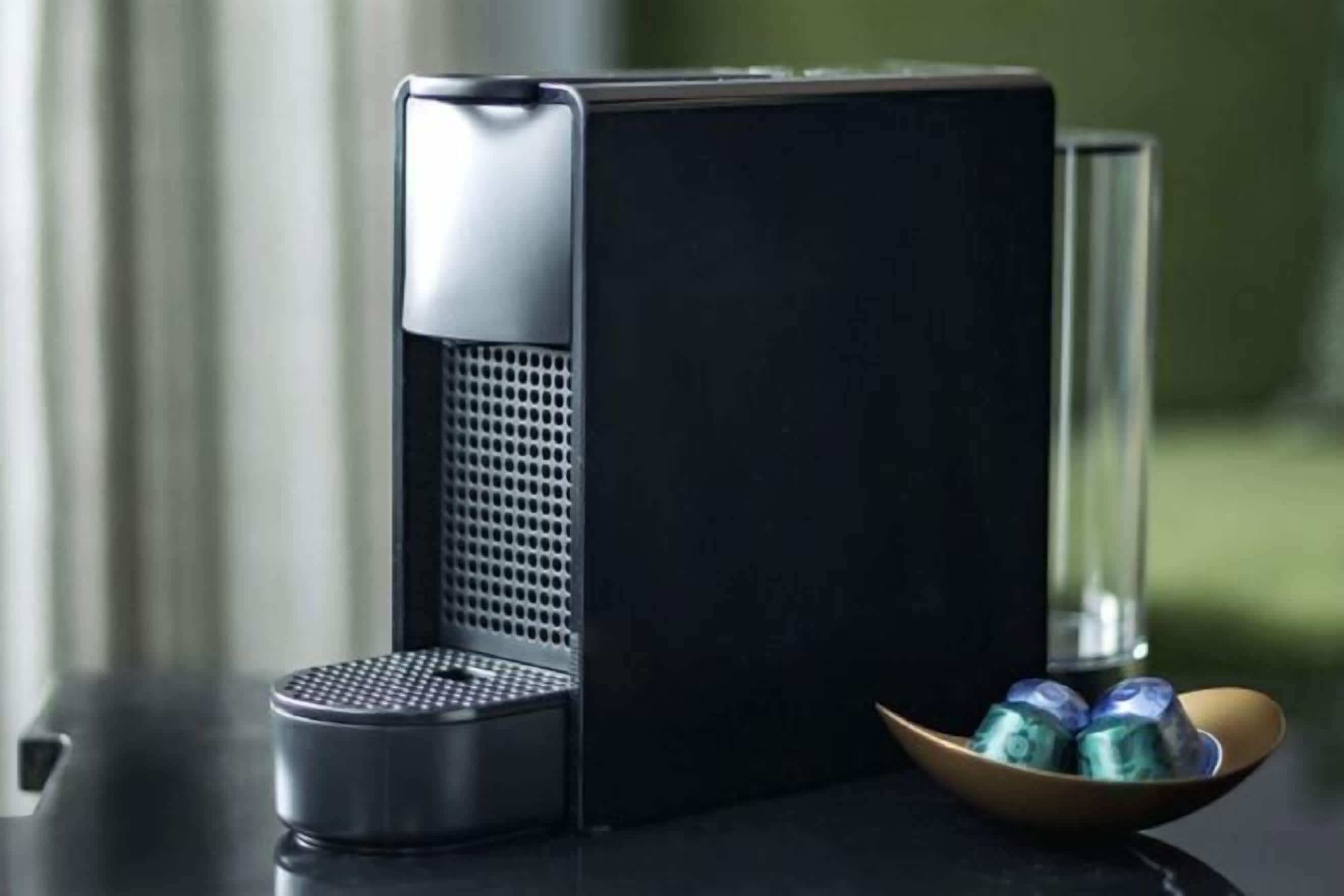 Kaffe og/eller kaffemaskin