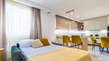 2 habitaciones, tabla de planchar con plancha, wifi y ropa de cama