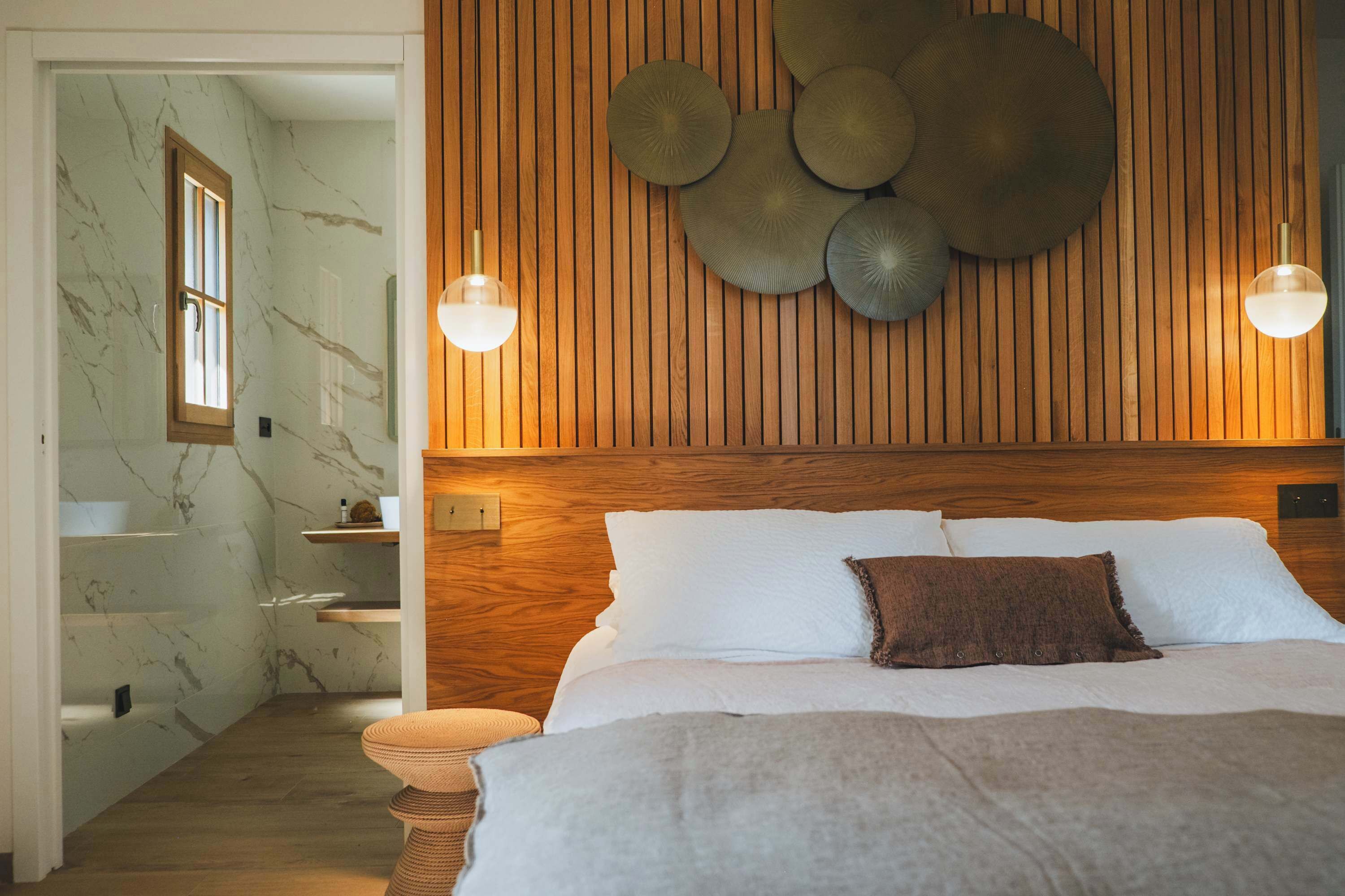 4 Schlafzimmer, Schreibtisch, Bügeleisen/Bügelbrett, WLAN