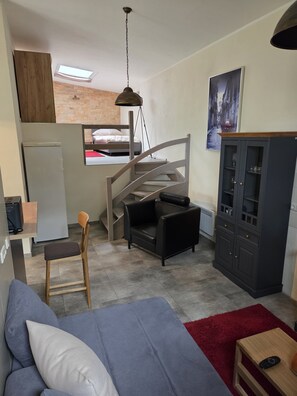 Living area - Ferienhaus Móst in Heinersbrück – Ruhige Auszeit nahe Cottbus & dem Spreewald (Heinersbrück)