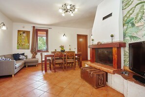 Smart TV, fireplace - Spacious 5-bedroom villa in wonderful Sicilia with WiFi+private pool+ocean view (Sicilia)