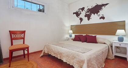 Spacious 5-bedroom villa in wonderful Sicilia with WiFi+private pool+ocean view