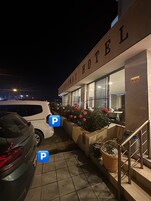 Fachada de la propiedad