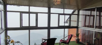 The Kaizer Valley Hotel