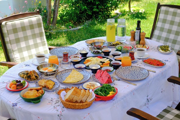 Free daily local cuisine breakfast