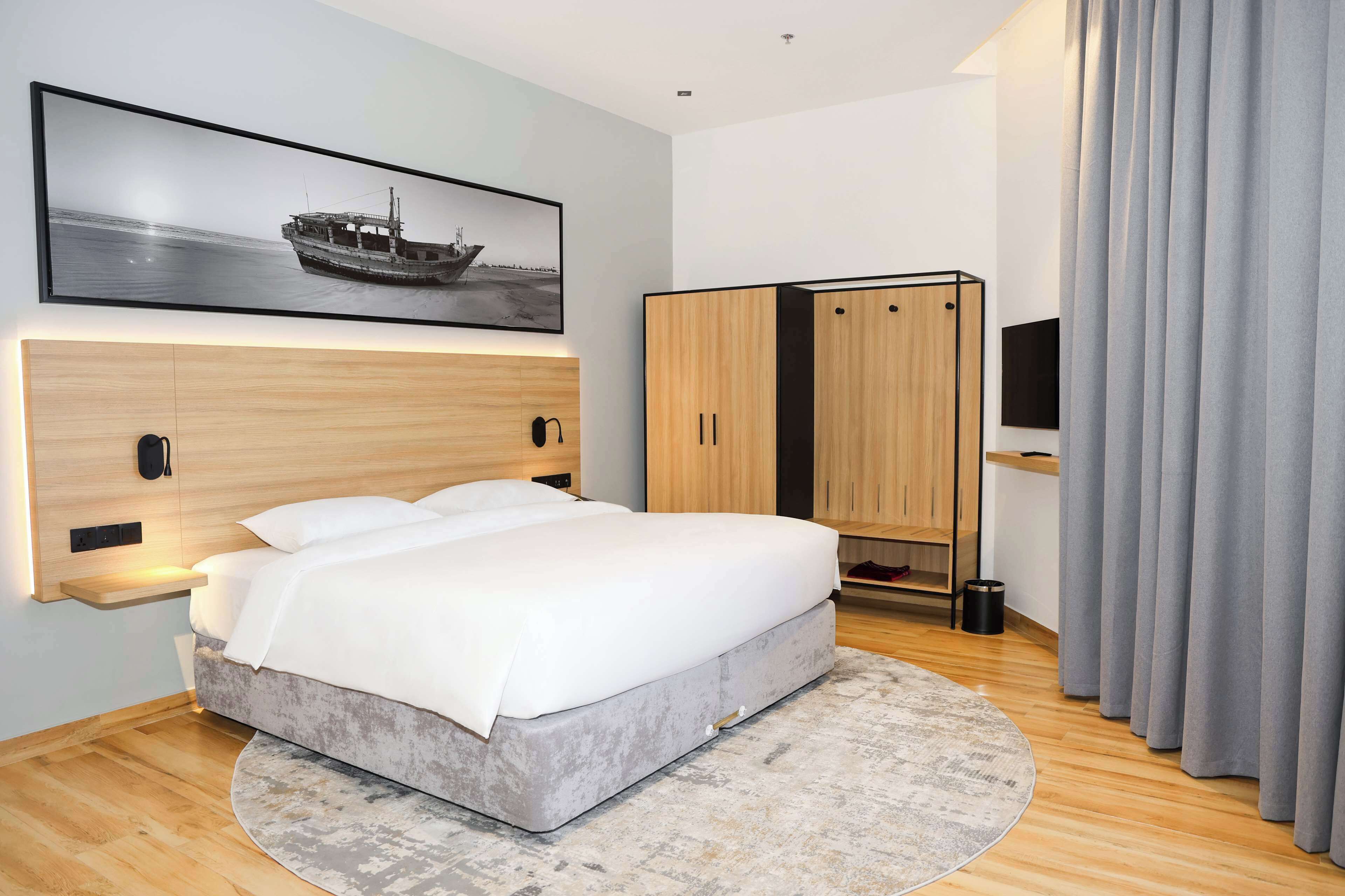 Photo - Park Inn by Radisson Muscat