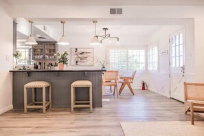 House (4 Bedrooms) | Private kitchen | Microwave, oven, dishwasher, coffee/tea maker - @ Marbella Lane - Serene Ranch Style Home W/pool (Fullerton)