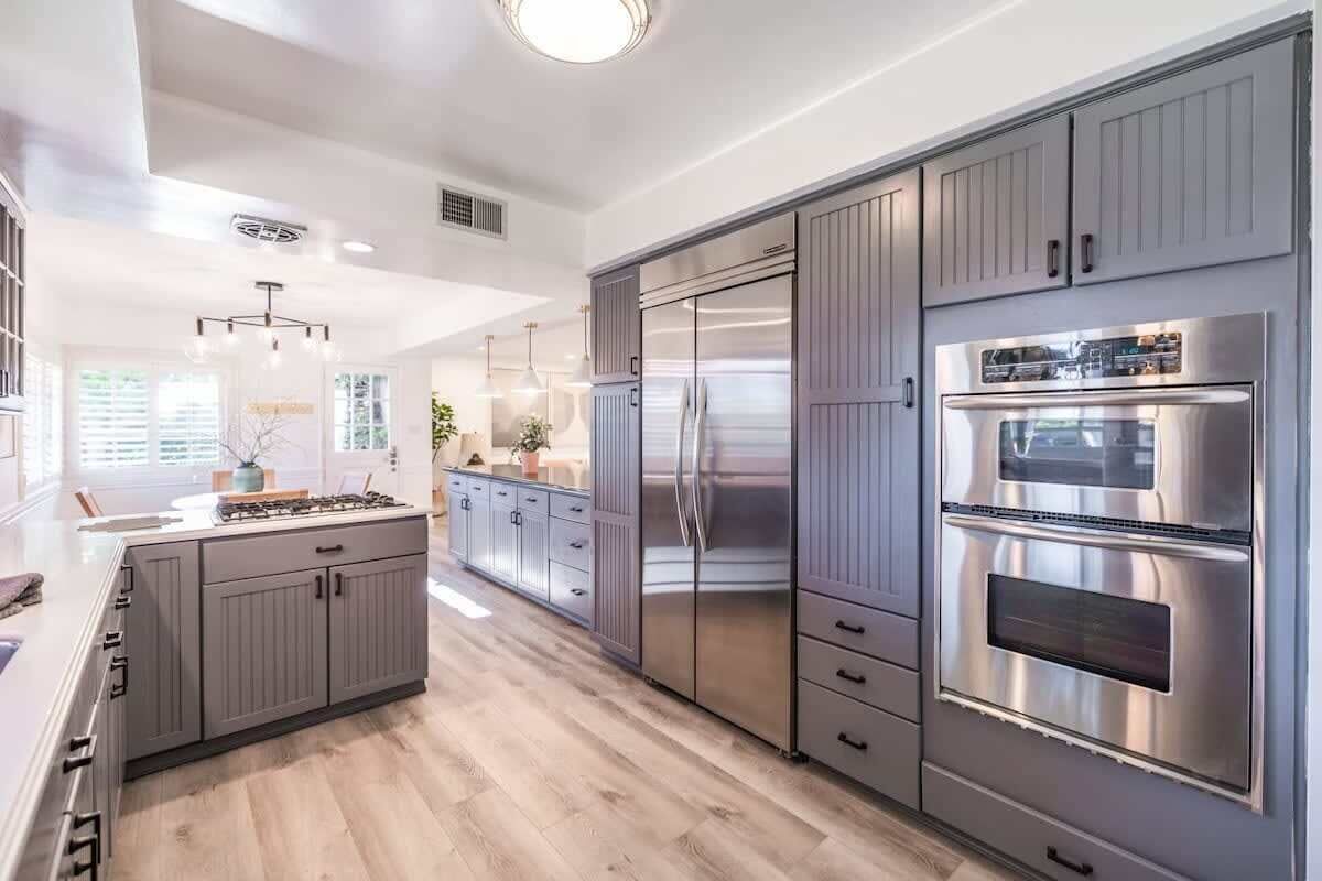 House (4 Bedrooms) | Private kitchen | Microwave, oven, dishwasher, coffee/tea maker