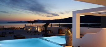 Sereno Natu Villas in Skyros