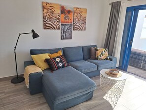 TV - Casa del Sol, heated pool quiet place (Playa Blanca)