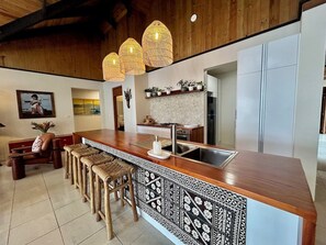 Interior - Mokusiga Villas Tolu - Private Beachfront Villa (Korolevu)