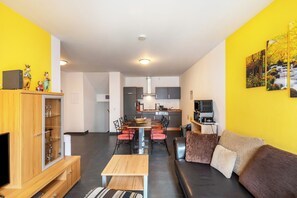 Smart TV, DVD player