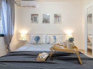 1 Schlafzimmer, Reisekinderbett