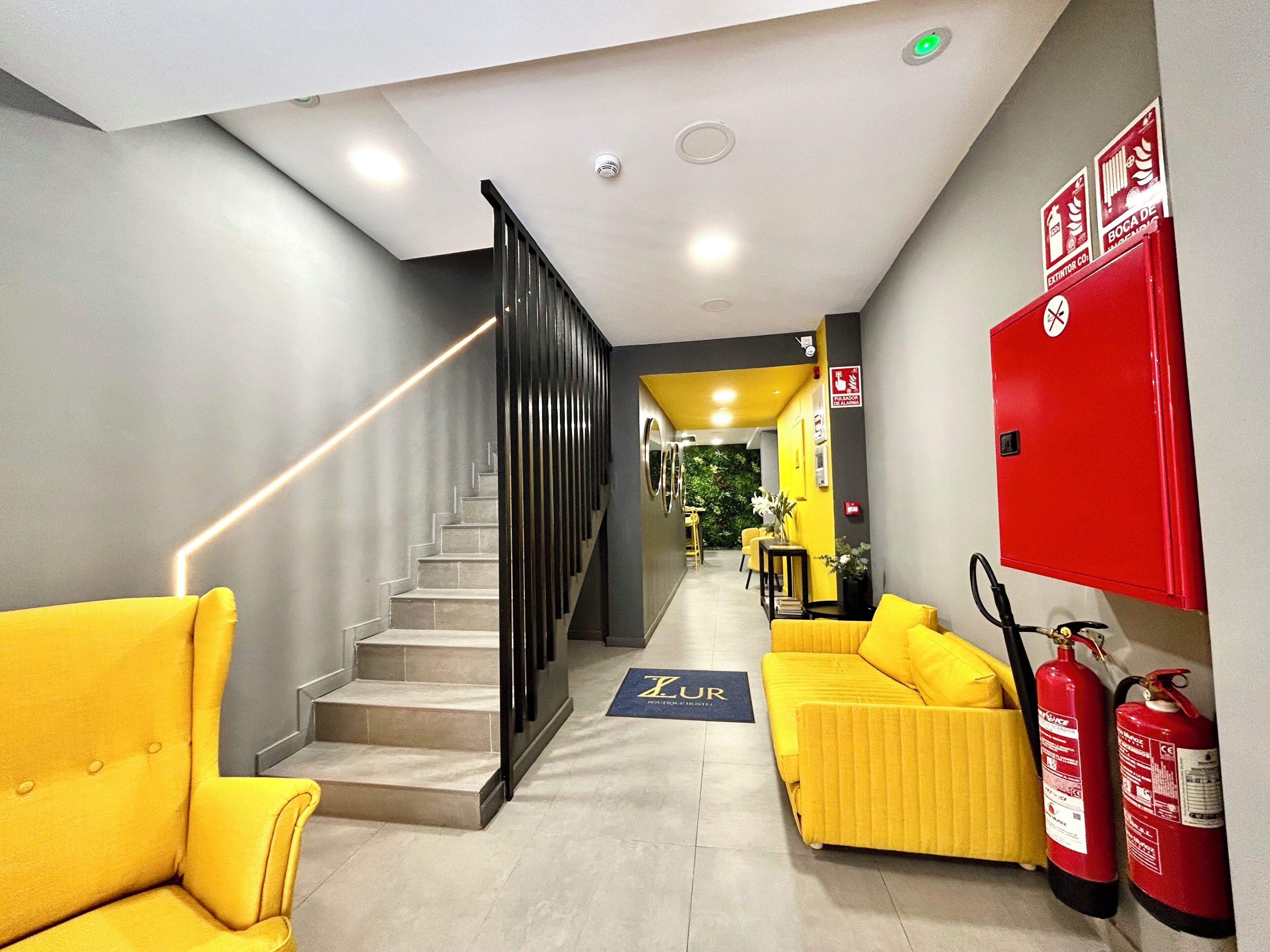 Photo - ZUR Boutique Hostel