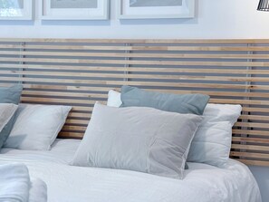 Free WiFi, bed sheets - ZUR Boutique Hostel (Fuengirola)