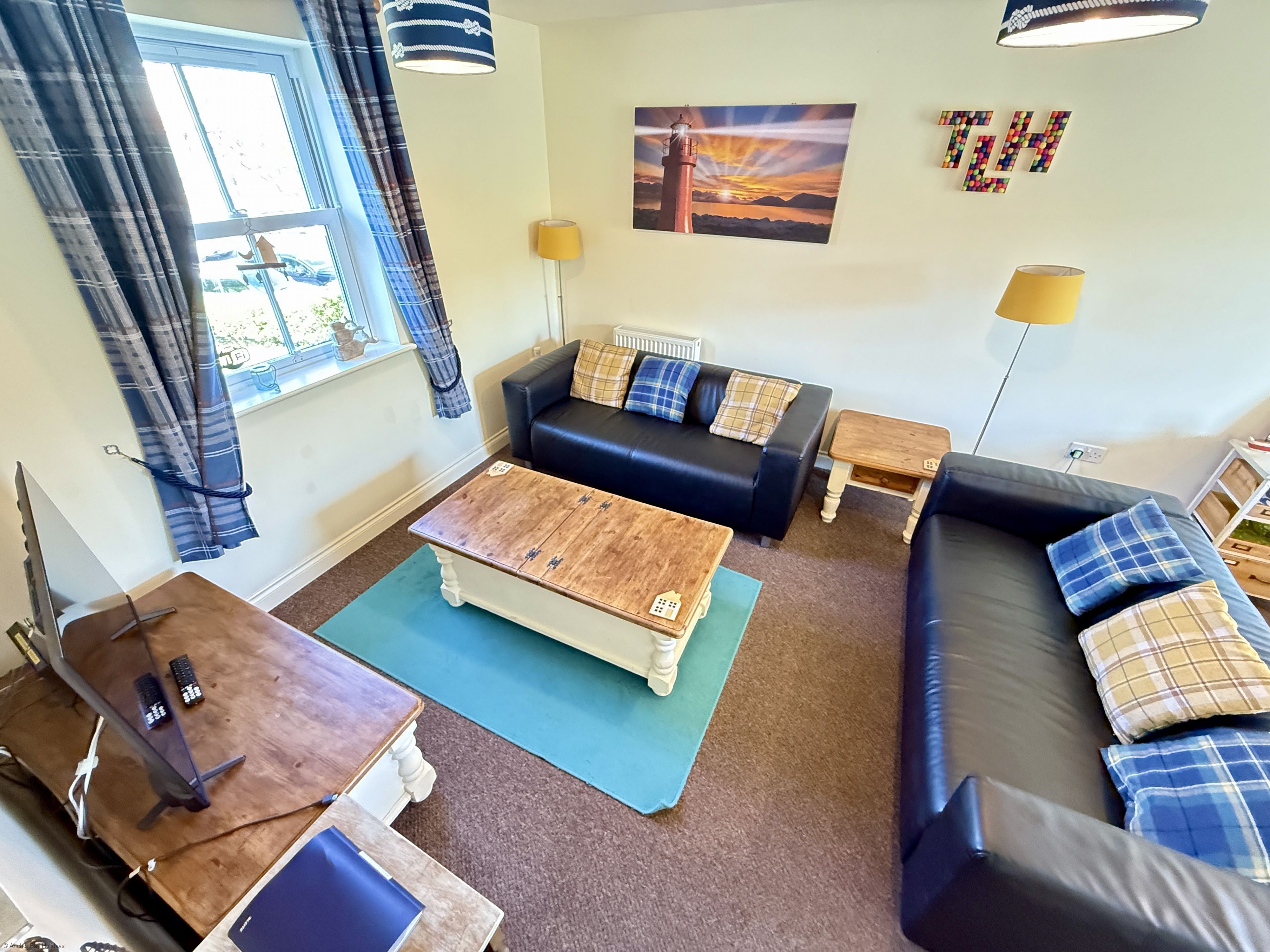 Smart TV, mesa de ping pong