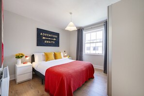 2 Schlafzimmer, Bügeleisen/Bügelbrett, Reisekinderbett, kostenloses WLAN