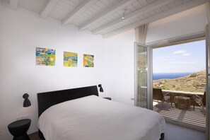 2 chambres, fer et planche à repasser, accès au Wi-Fi (inclus)