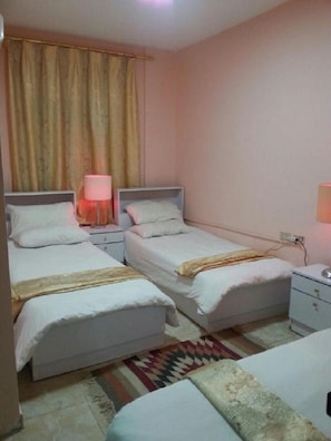 Comfort Triple Room - My Home Petra Hotel (Wadi Musa)