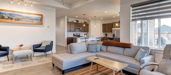 Scenic Modern Home with Private Patio & Fireplace