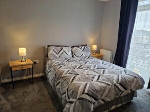 Strykjärn/strykbräda, gratis wi-fi och sängkläder