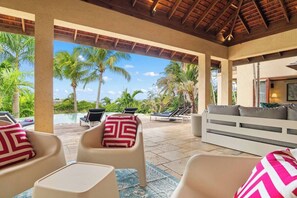 Exterior - Rose Hall (Montego Bay)