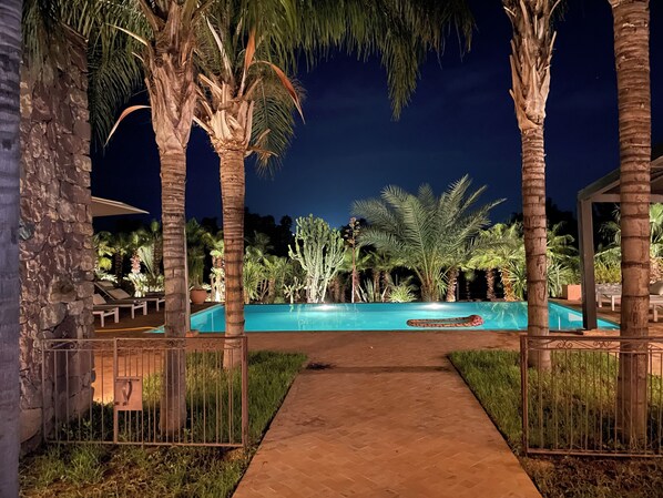 Indoor pool, outdoor pool