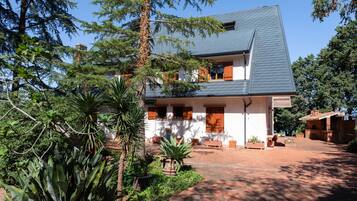 Villa, Smoking | 4 bedrooms