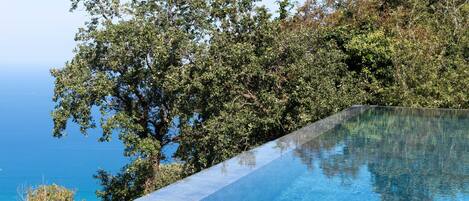 Villa, Smoking | 4 bedrooms