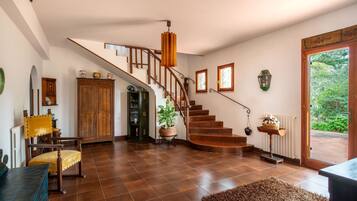 Villa, Smoking | 4 bedrooms