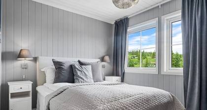 FA786 Trysil Ski-in/Ski-out Cabin & Sauna