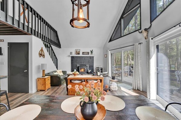 Unclassified image, 1 of 37, button