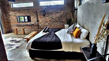 3 makuuhuonetta, silitysrauta/-lauta, Wi-Fi, vuodevaatteet