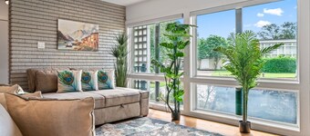 Relax in Style – 5BR Home w/ Pool, Hot Tub & Stunning Harbor Views