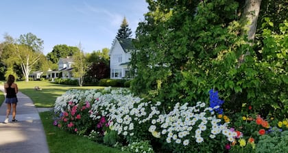 Delightful 11-bedroom cottage on the water in Harbor Springs....